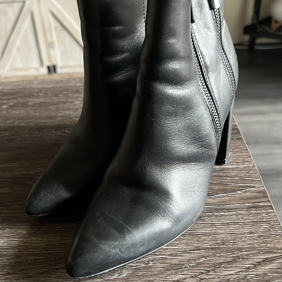 Fergie Black Boots - Picture 5 of 6